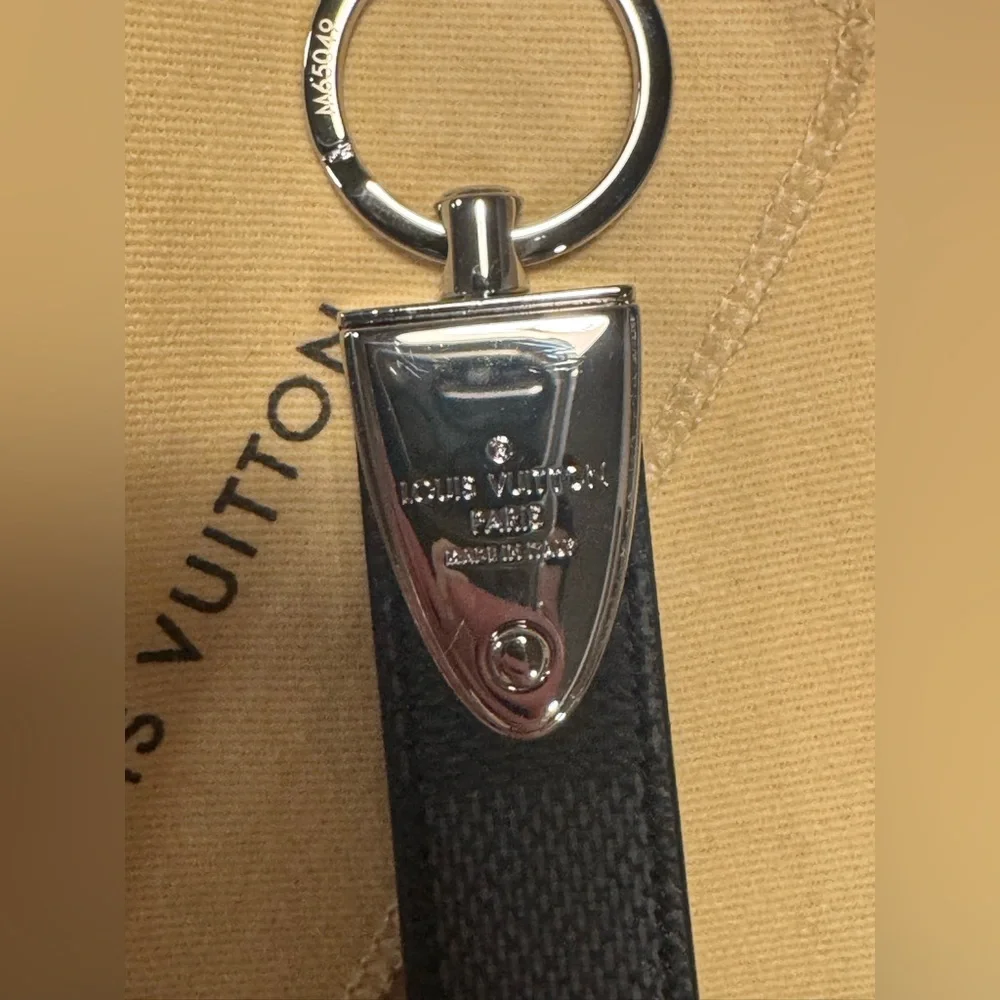 Louis Vuitton Damier Graphite Dragonne LV Key Holder NWB